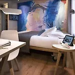 Max 3* Paris